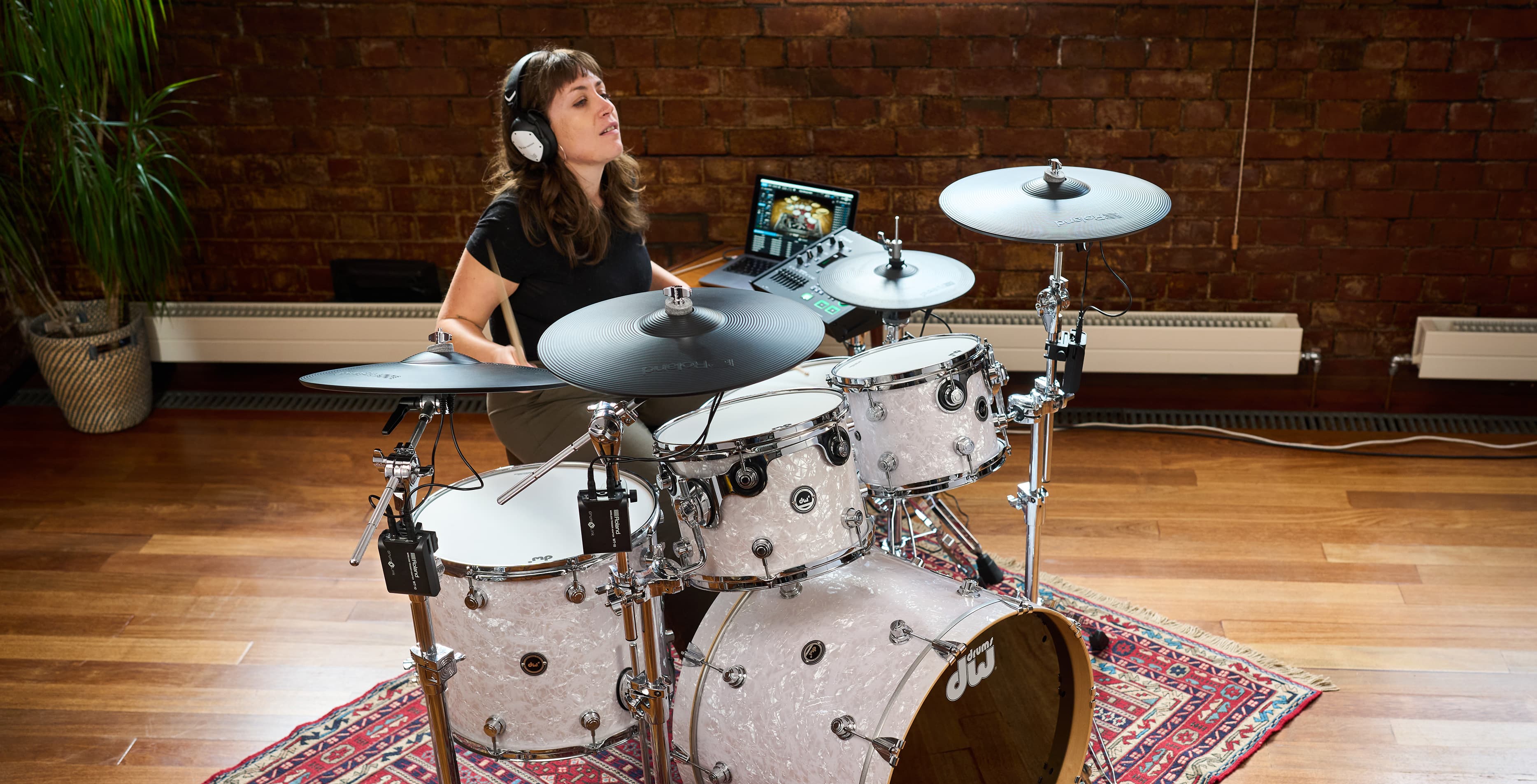 DWe with Roland Wireless Cymbals