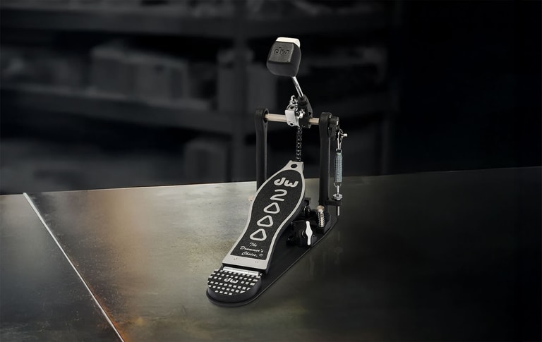 DW 2000 Series Single Bass Pedal | Drum Workshop Inc.