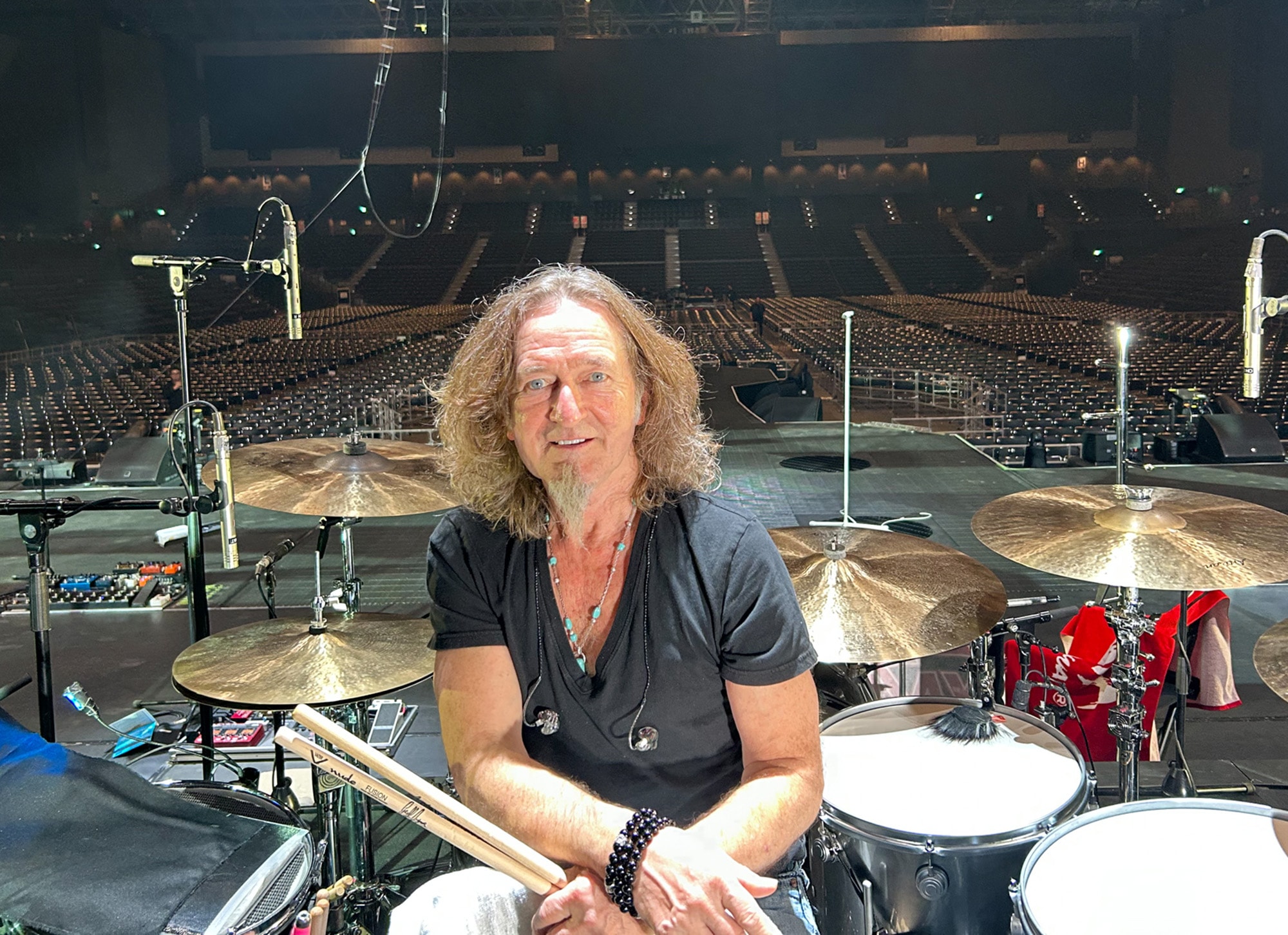 GEOFF DUGMORE