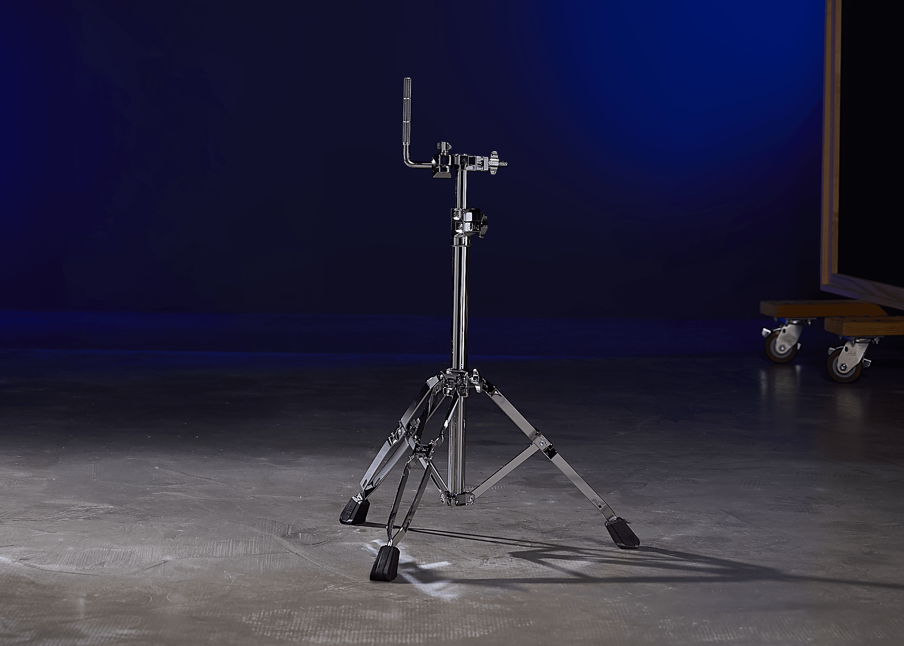 DWCP9991X Single Tom Stand in studio