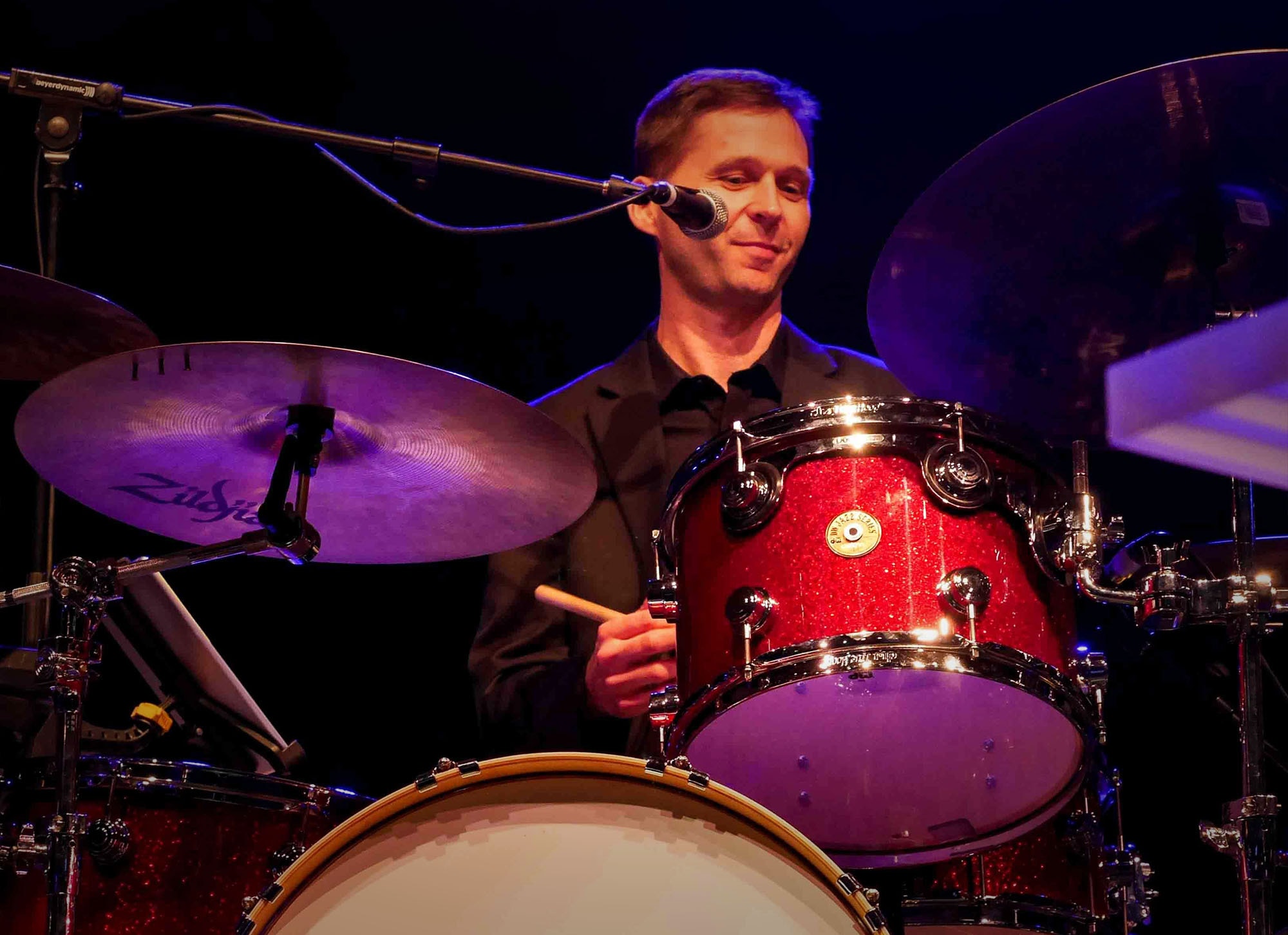 MEZ CLOUGH